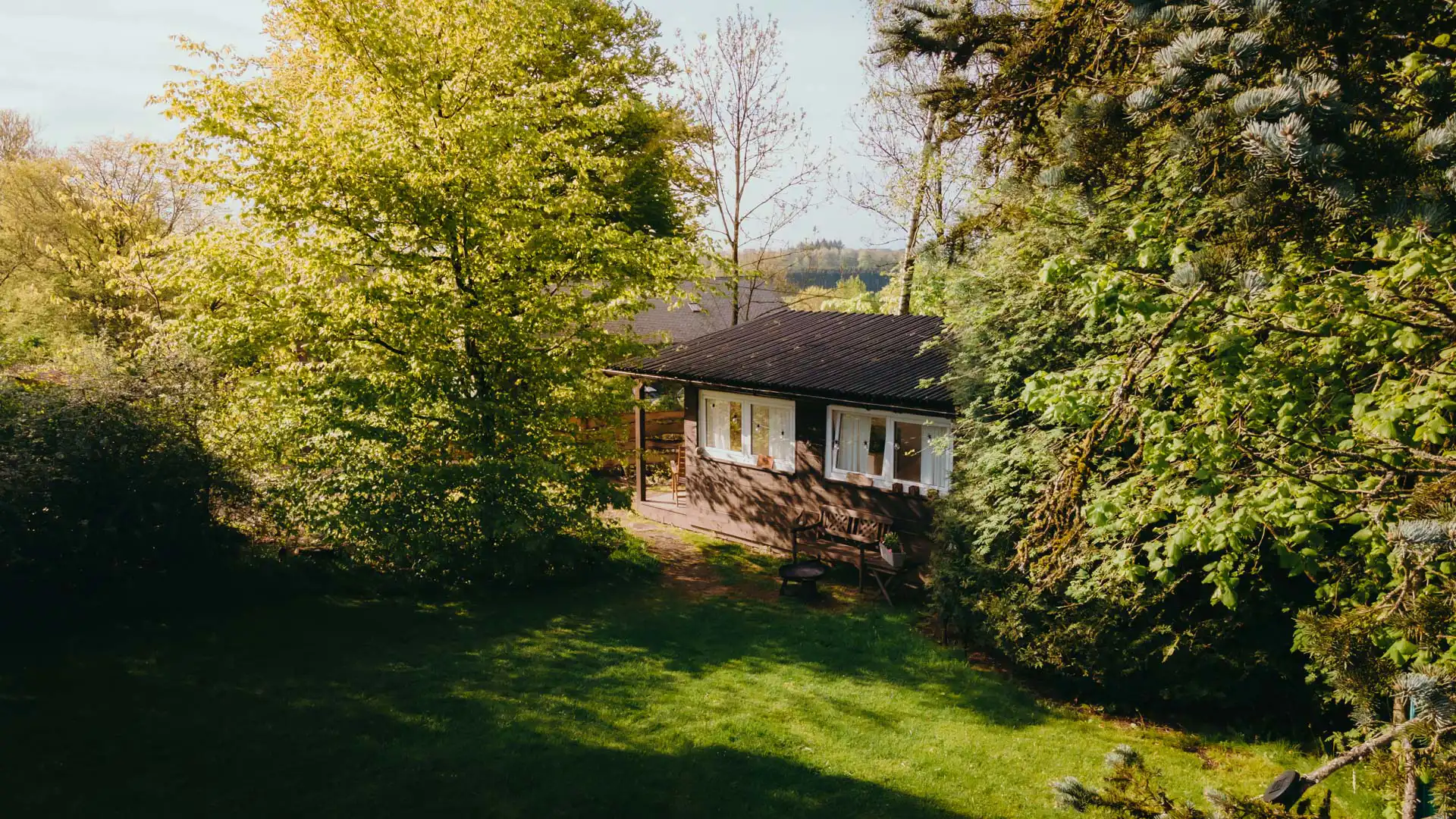 Cabane Félicie en bois - Logement insolite à Saint-Hubert en Belgique