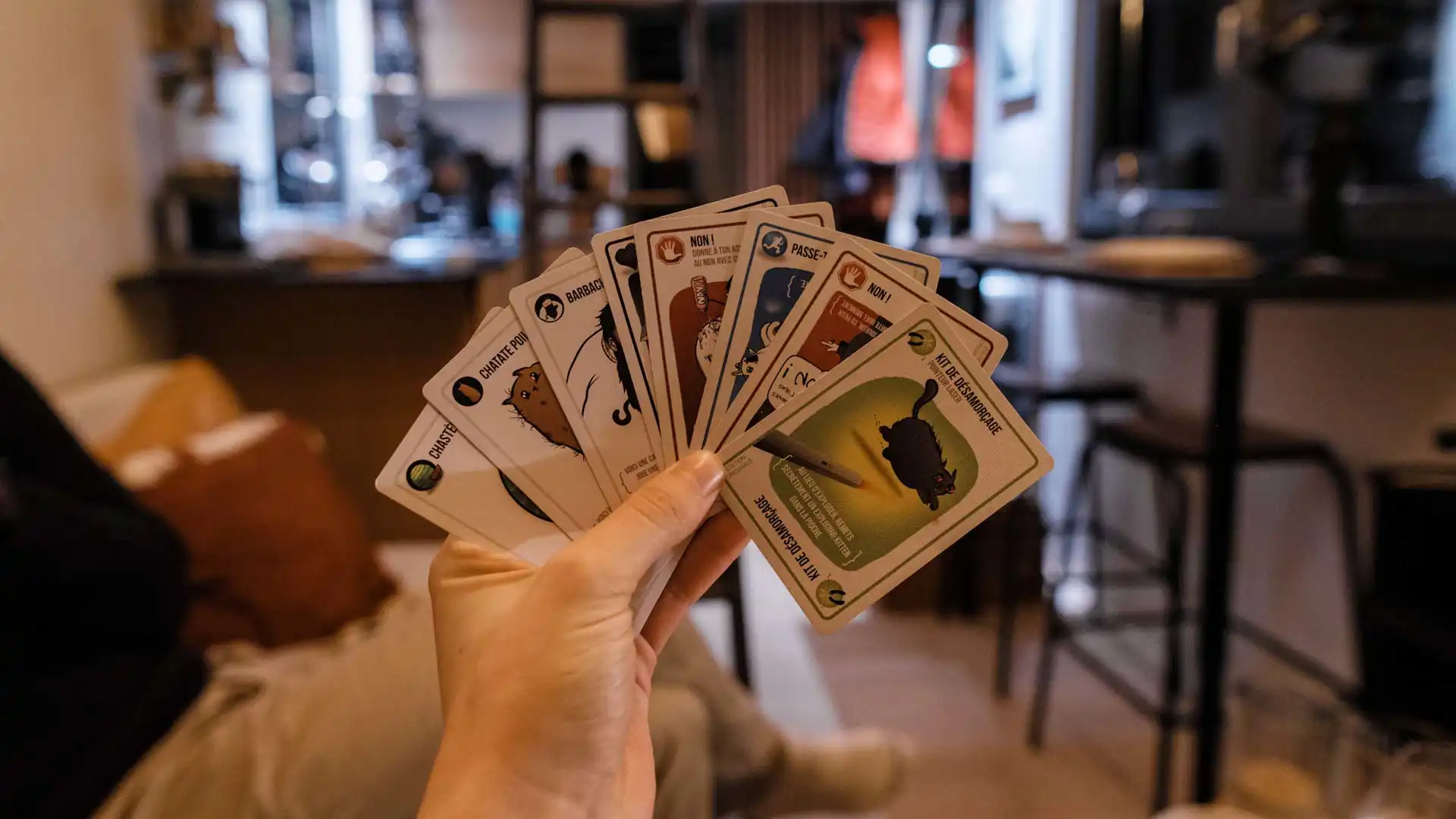 Tiny House La Ruche Brabant Wallon – Jeux de société 'Exploding Kittens'