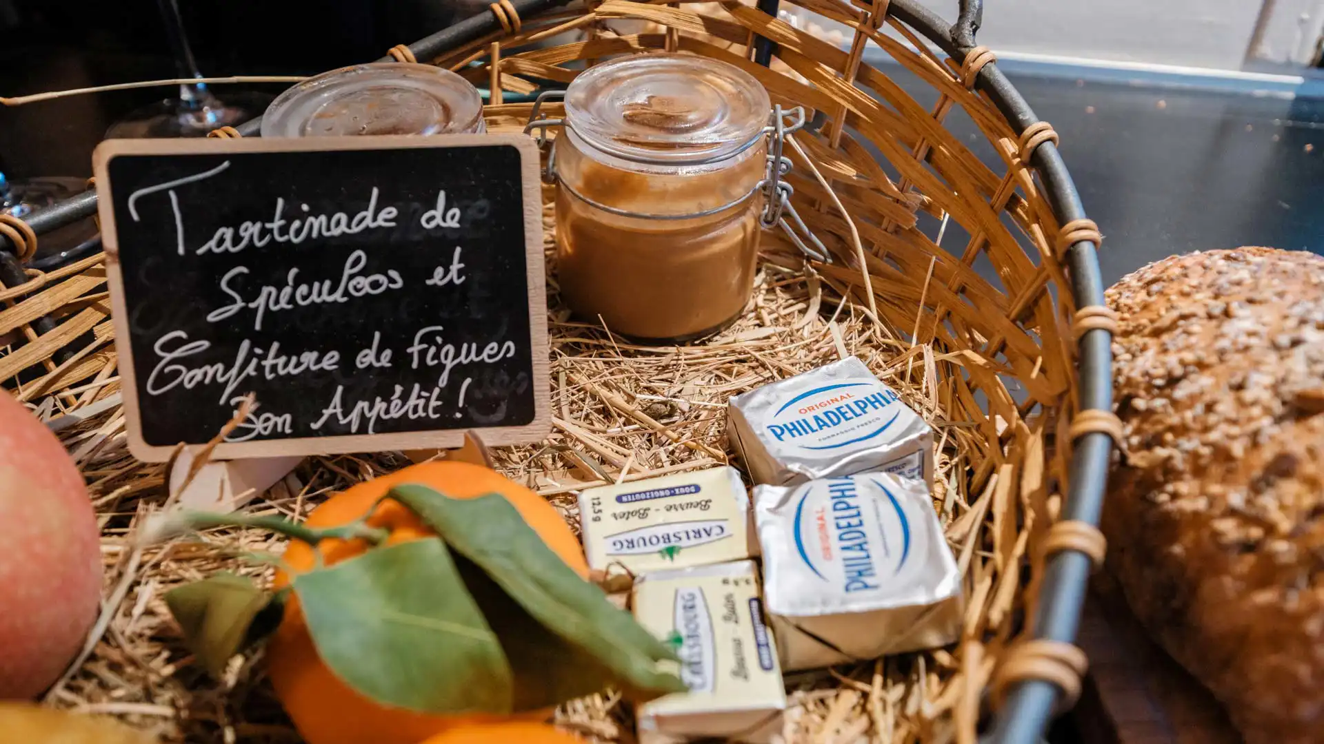 Tiny House La Ruche Brabant Wallon – Panier du petit-déjeuner