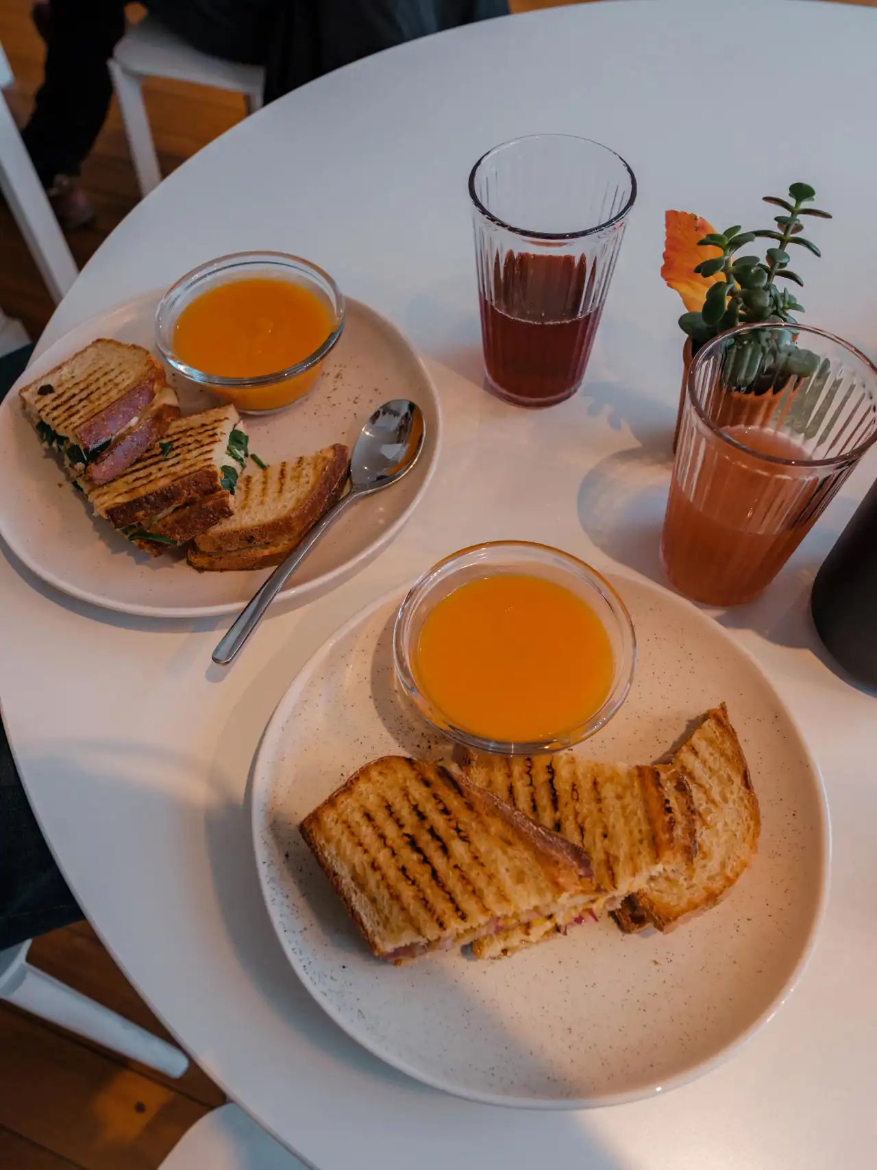 Chez Maurice – Bar à croques monsieur à Namur