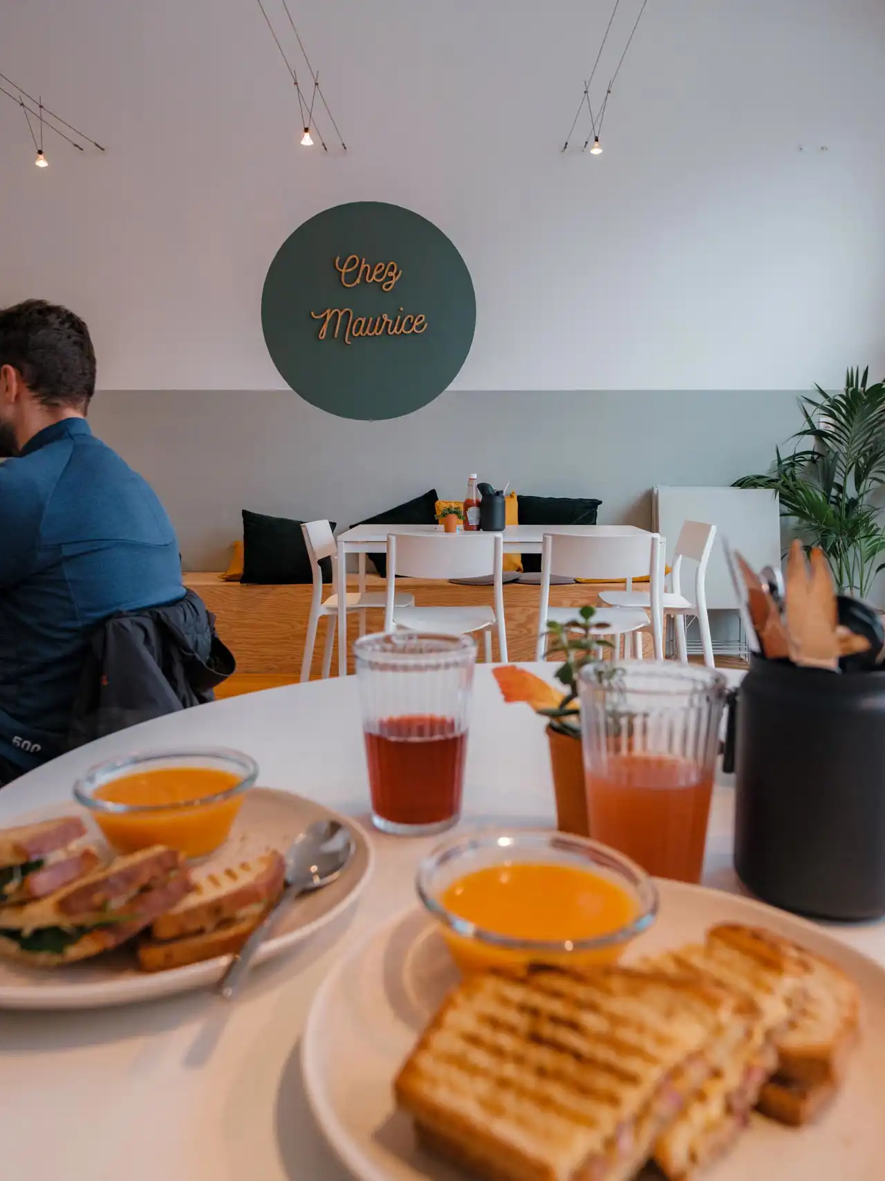 Chez Maurice – Bar à croques monsieur à Namur