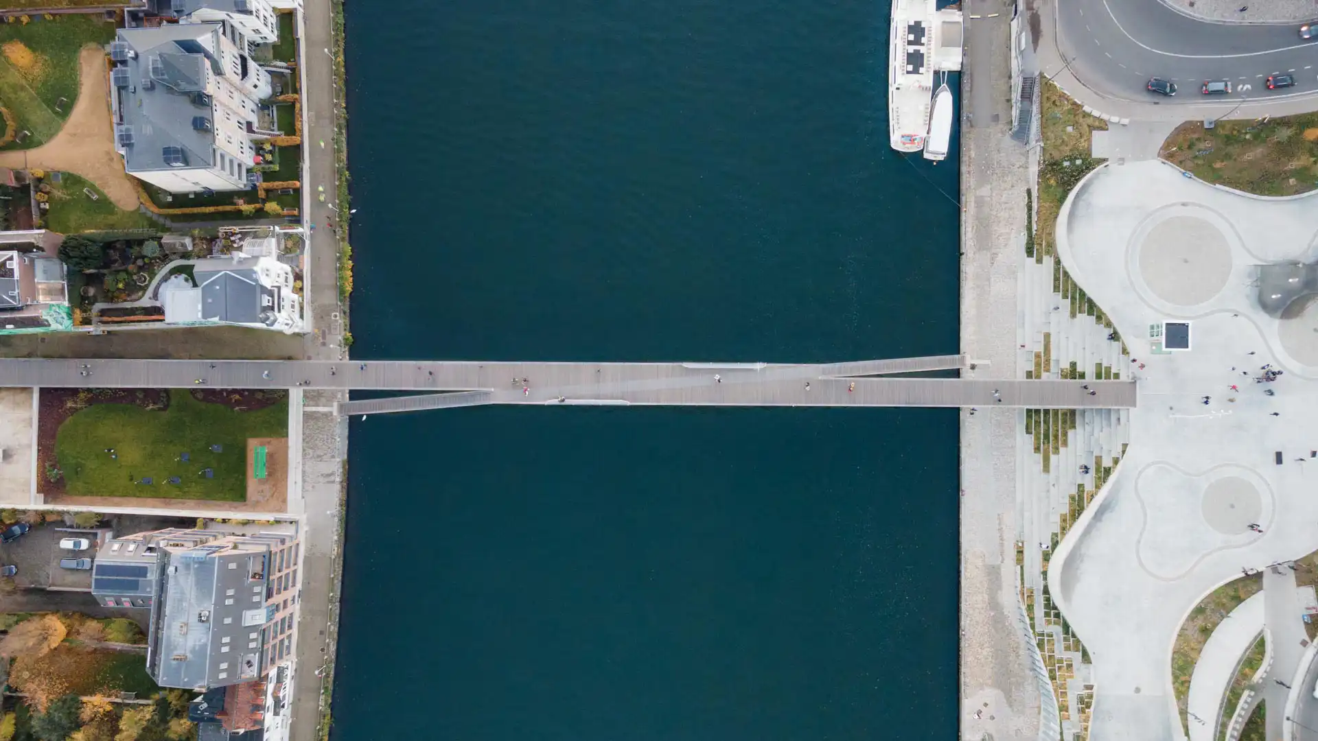 Vue Drone –&nbsp;Passerelle de l'Enjambée à Namur