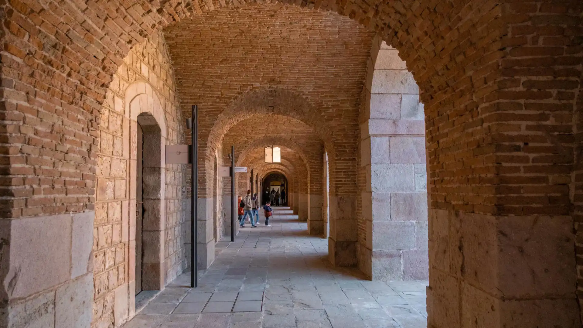 Cour intérieure Château de Monjuïc à Barcelone