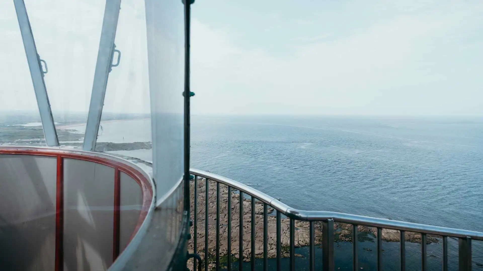 Vue au sommet du phare de Gatteville à Barfleur dans la Manche