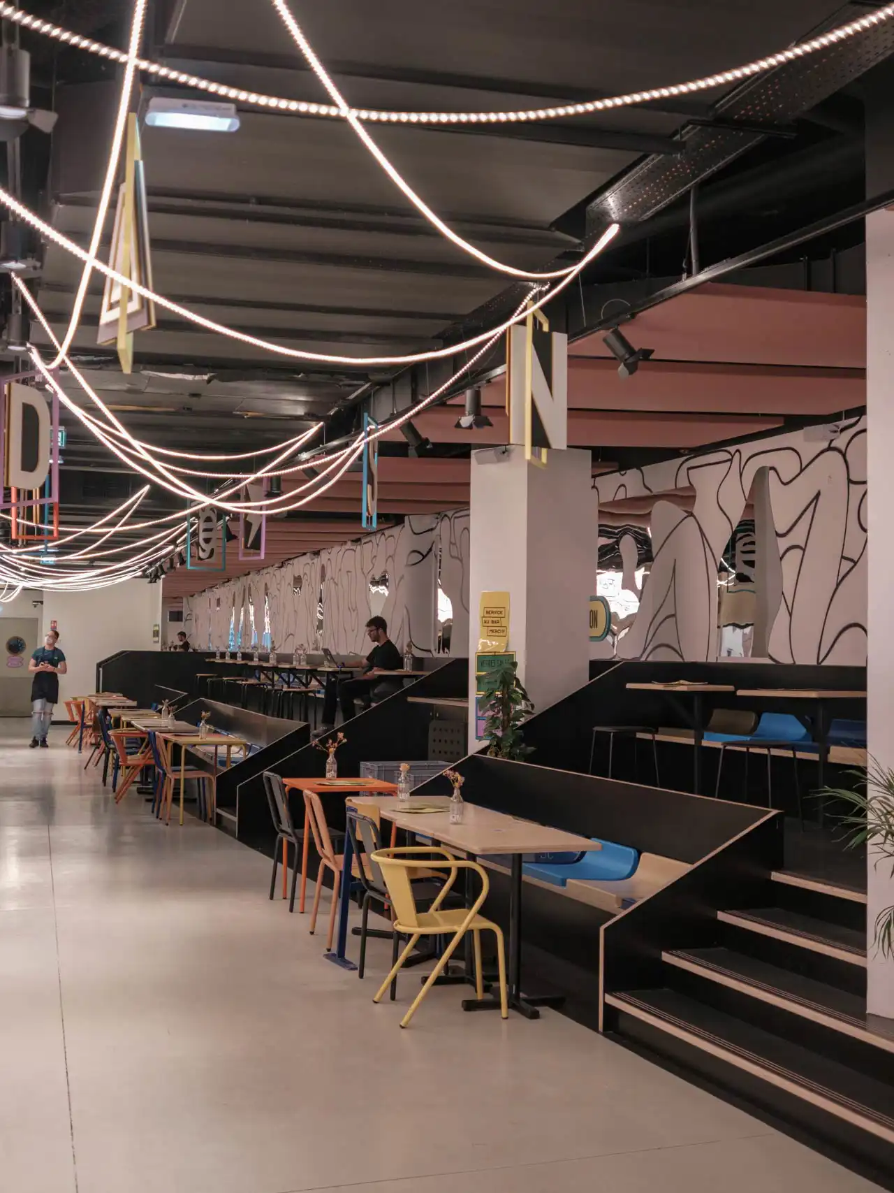 Rez de chaussée de Grand Scène - Food Market à Lille