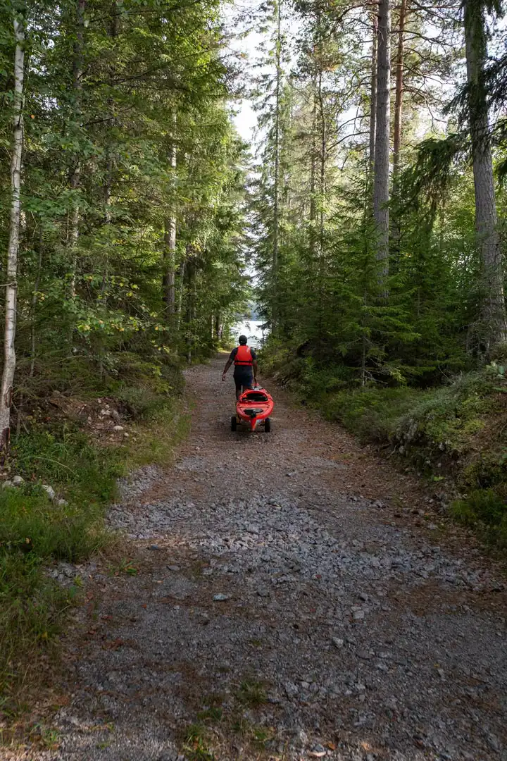 Transfert lors d'un canoe trip